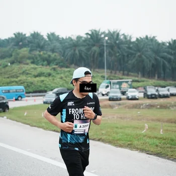 Runner Photo 7496299
