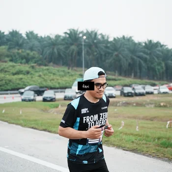 Runner Photo 7496300