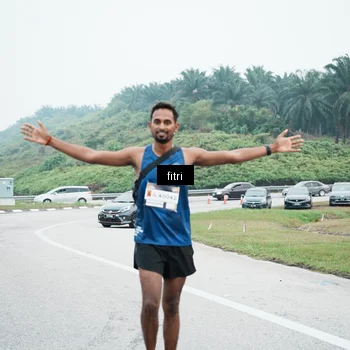 Runner Photo 7496325