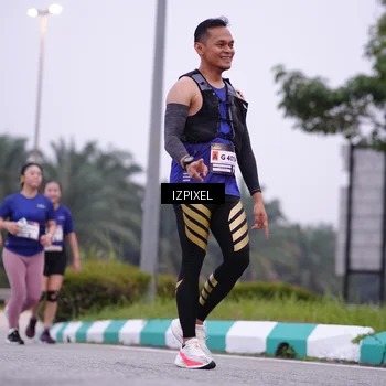 Runner Photo 7496331