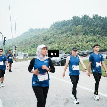 Runner Photo 7496333