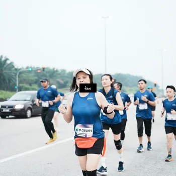 Runner Photo 7496345