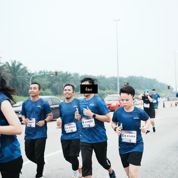 Runner Photo 7496349