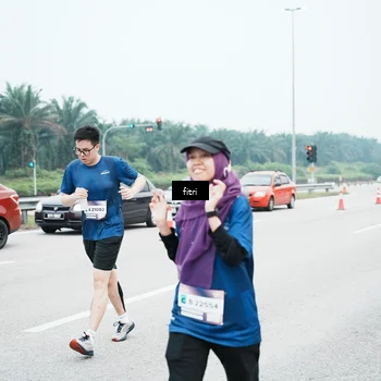 Runner Photo 7496374