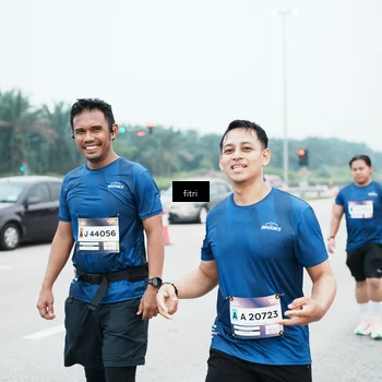 Runner Photo 7496384