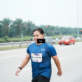 Runner Photo 7496389