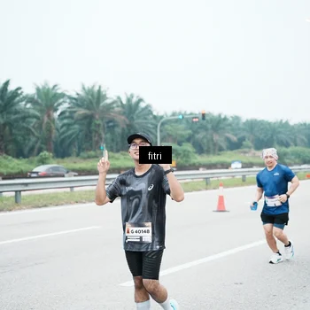 Runner Photo 7496402