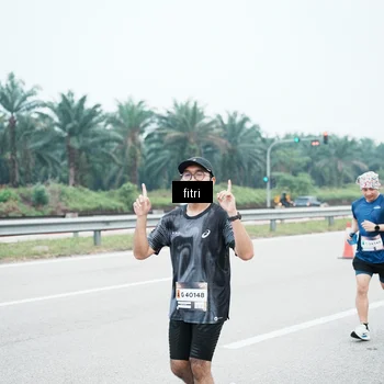 Runner Photo 7496404