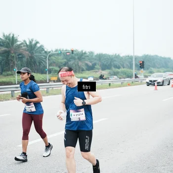 Runner Photo 7496410