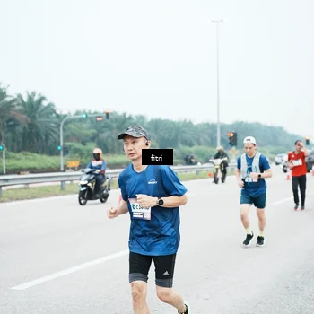 Runner Photo 7496416