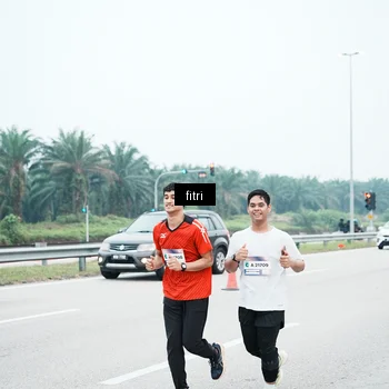 Runner Photo 7496419