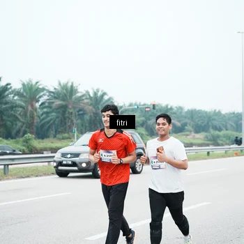 Runner Photo 7496422