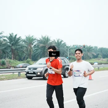 Runner Photo 7496425
