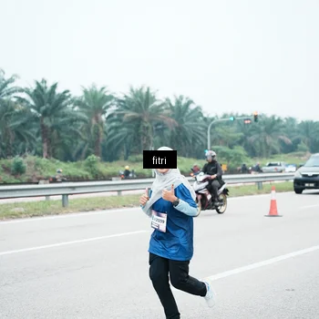 Runner Photo 7496430