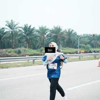 Runner Photo 7496432