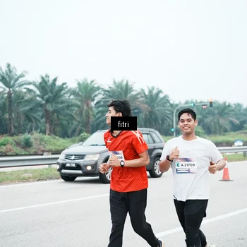 Runner Photo 7496433