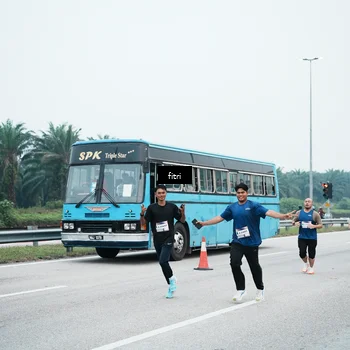 Runner Photo 7496439