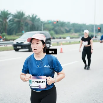 Runner Photo 7496442