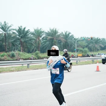 Runner Photo 7496449