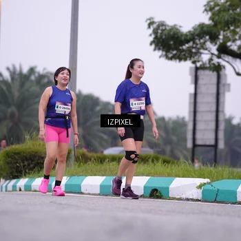 Runner Photo 7496461