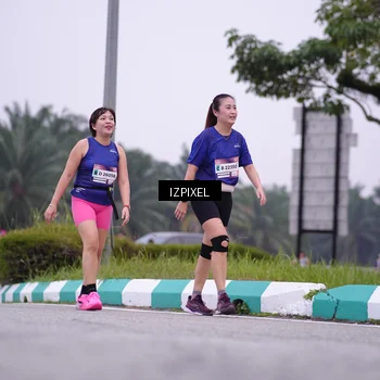 Runner Photo 7496467