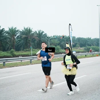 Runner Photo 7496470