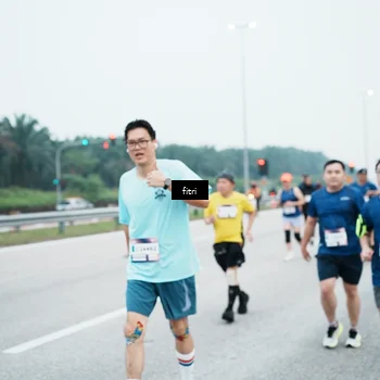 Runner Photo 7496476