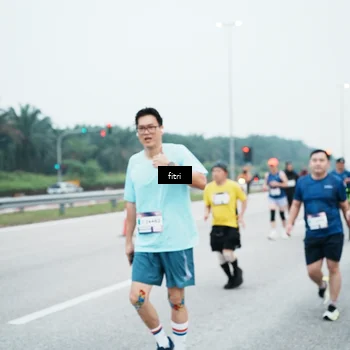 Runner Photo 7496477