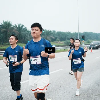 Runner Photo 7496488