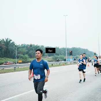 Runner Photo 7496518