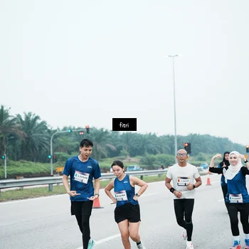 Runner Photo 7496527