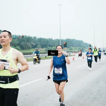 Runner Photo 7496546