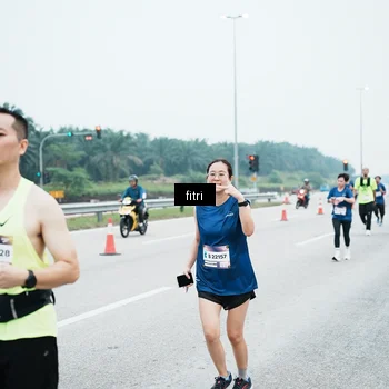 Runner Photo 7496556
