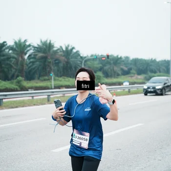 Runner Photo 7496561