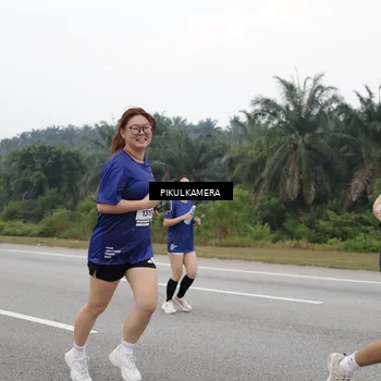 Runner Photo 7496566