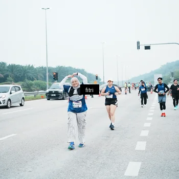 Runner Photo 7496586