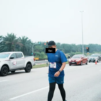 Runner Photo 7496606