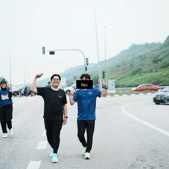 Runner Photo 7496608
