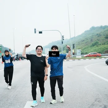 Runner Photo 7496612