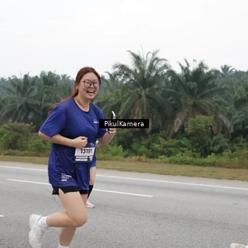 Runner Photo 7496613