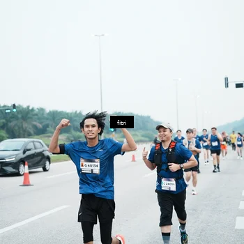 Runner Photo 7496616