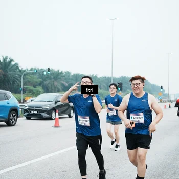Runner Photo 7496626
