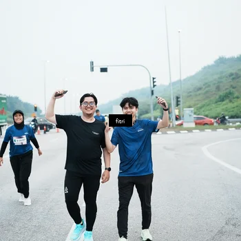 Runner Photo 7496633