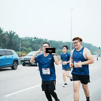 Runner Photo 7496637
