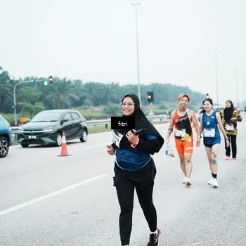 Runner Photo 7496640