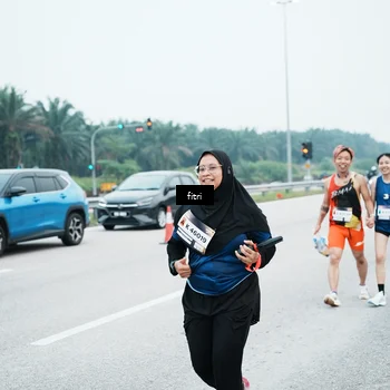 Runner Photo 7496643