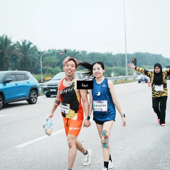 Runner Photo 7496644