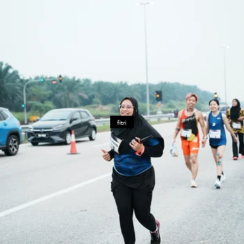 Runner Photo 7496651