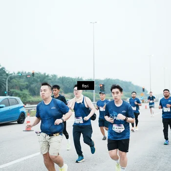 Runner Photo 7496680