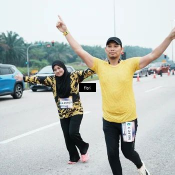 Runner Photo 7496681